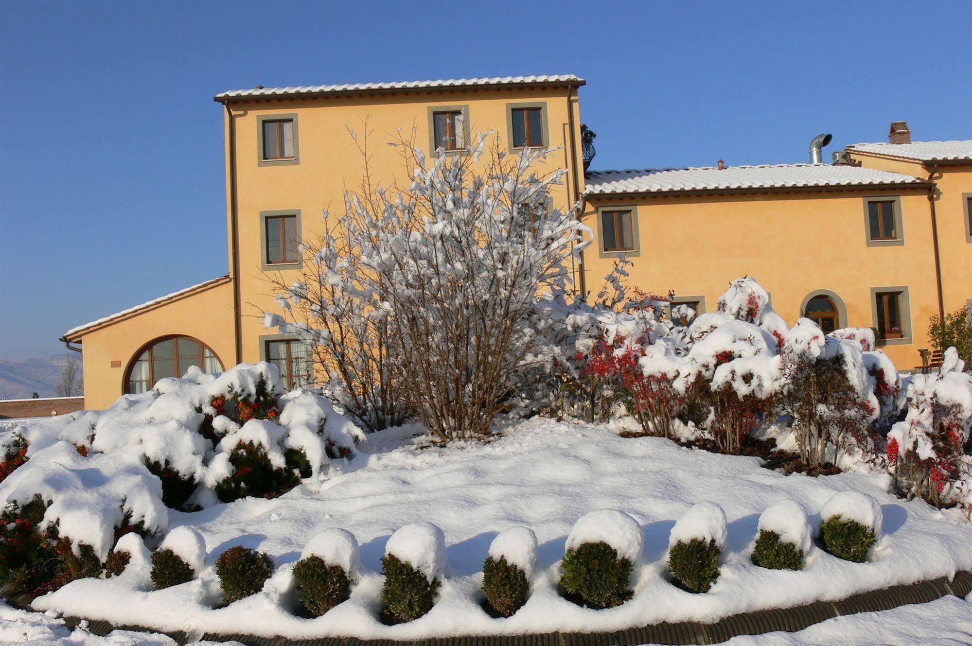 Resort Casale Le Torri Ponsacco Eksteriør bilde